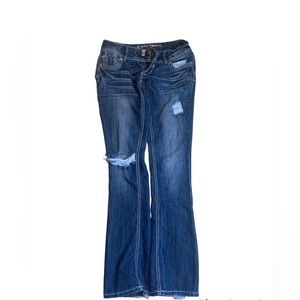 Very cute blue jeans from almost famous
